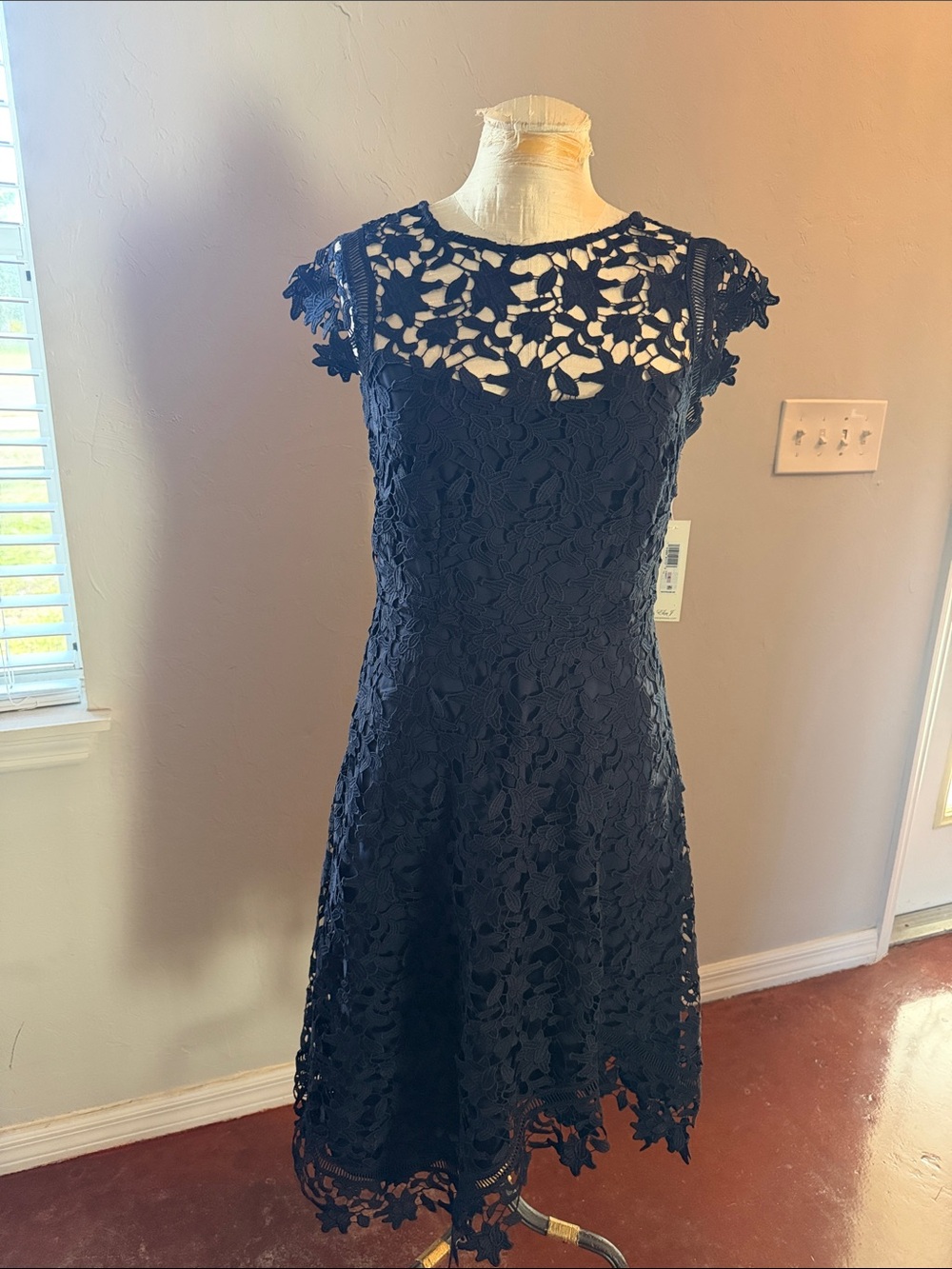 Eliza J Navy Lace Midi Dress NWT 👗